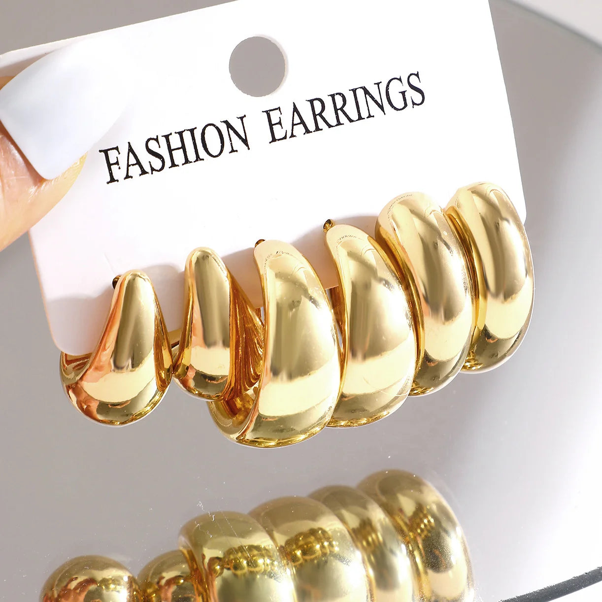 Ensemble de boucles d'oreilles légères en forme de C pour femmes, couleur or, forme asymétrique, CCB, bijoux à usage quotidien, 2/6/20 pièces, 2025