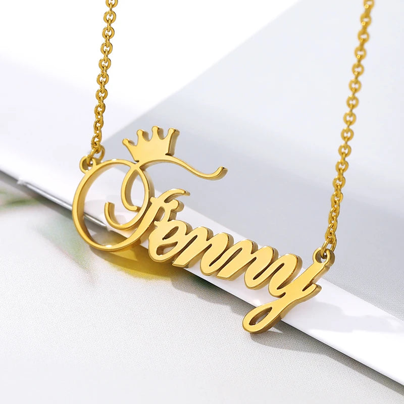 Collier avec nom personnalisé pour femme, tour de cou avec couronne, plaque signalétique personnalisée en acier inoxydable, colliers de la présidence, cadeau de bijoux d'anniversaire et de mariage