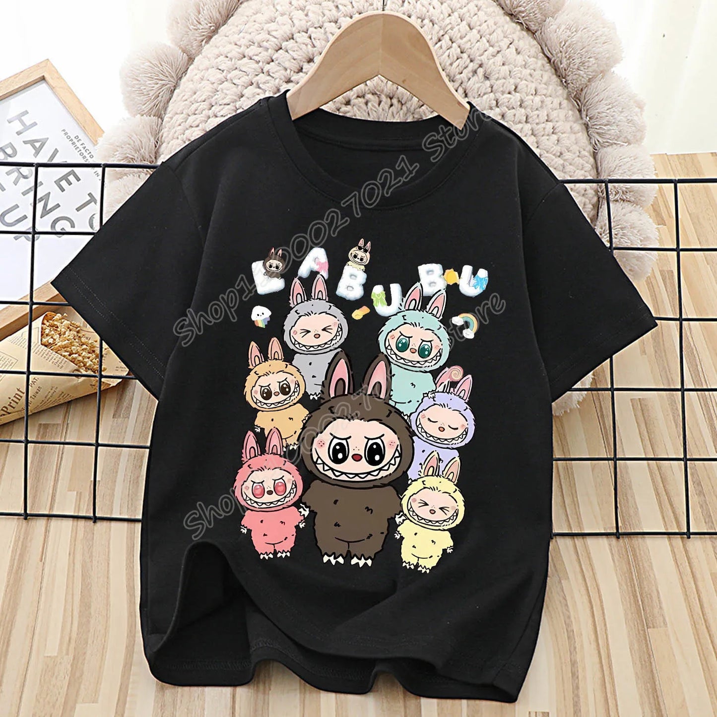 Labubu T-shirt pour enfants mignon dessin animé Anime T-shirt haut noir à manches courtes col rond vêtements mode enfants vêtements d'été cadeau
