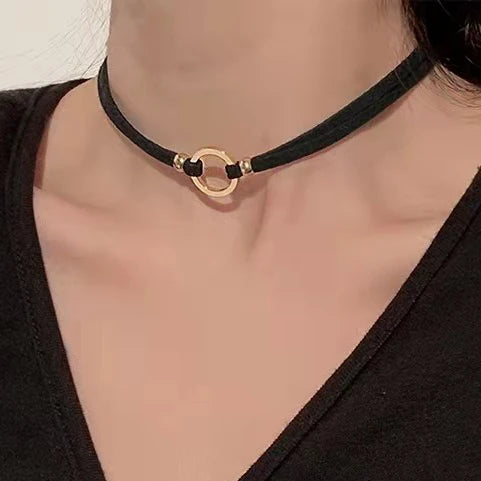Colliers ras du cou Boho en cuir noir, couches réglables en velours et cuir, collier torique, bijoux gothiques, cadeaux pour femmes et filles