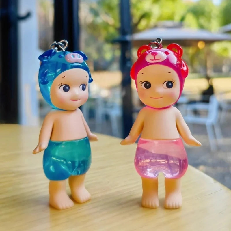 Charmantes figurines Sunny Angel en boîte mystère. Créées par MINISO, ces porte-clés anime collectibles séduisent les passionnés de tous les âges, notamment les jeunes de 7 à 14 ans.