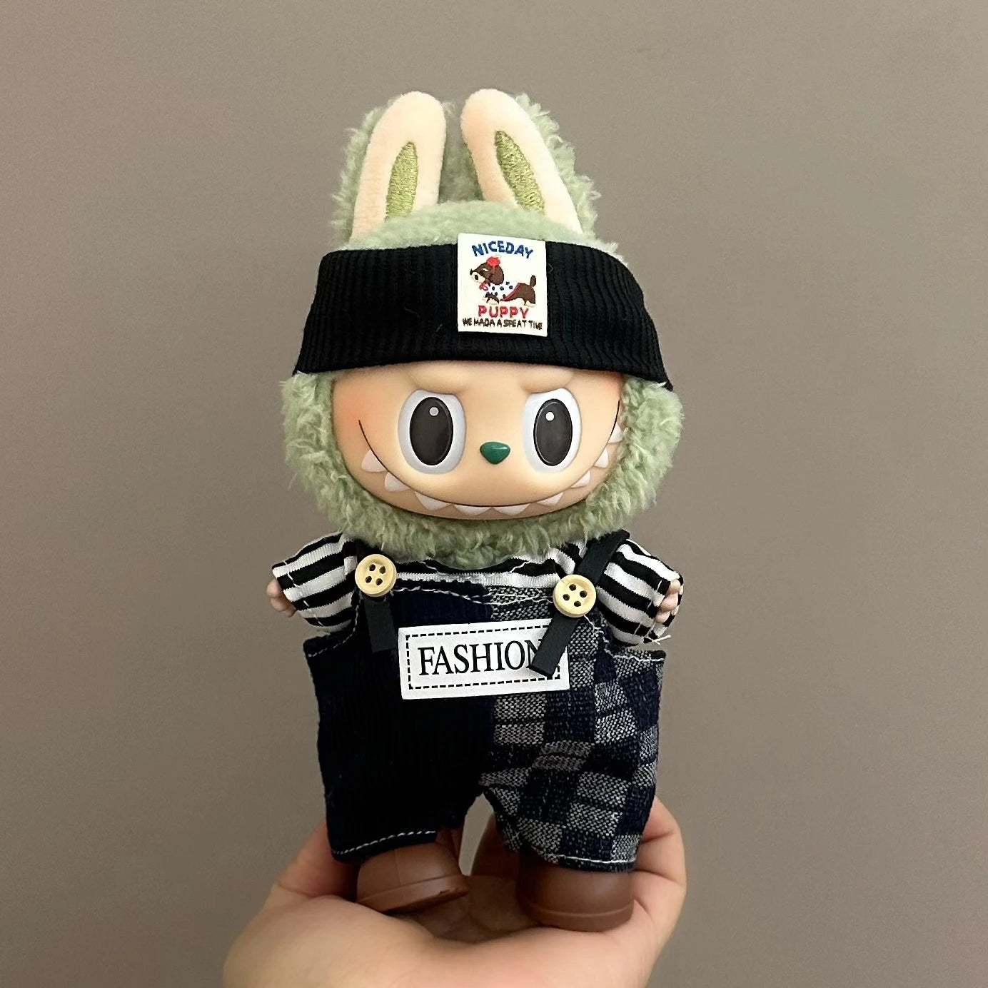 Labubu accessoires vêtements concepteur adapté pour V1 V2 V3 Labubu pendentifs mignon personnalité mode cadeau d'anniversaire