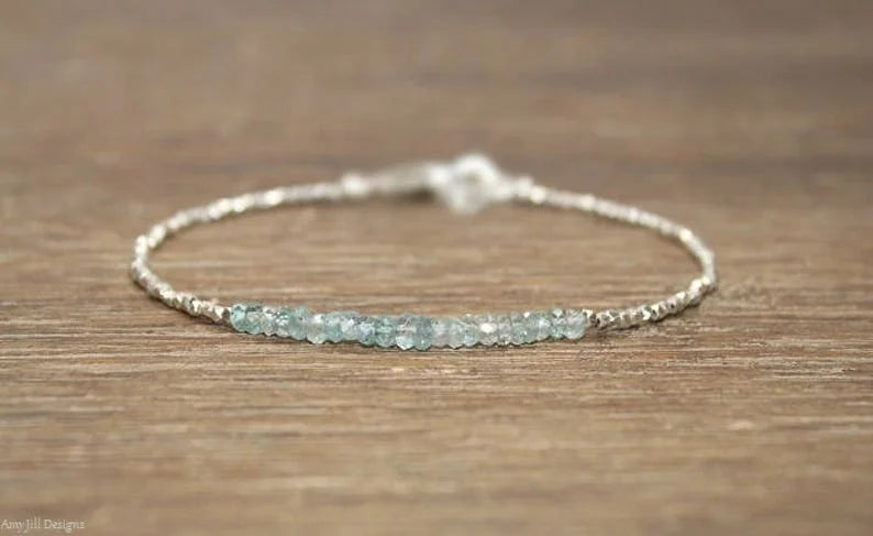 Bracelet en Zircon bleu, perles de la tribal Hill, Zircon à empiler, pierre de naissance de décembre, bijoux en pierres précieuses