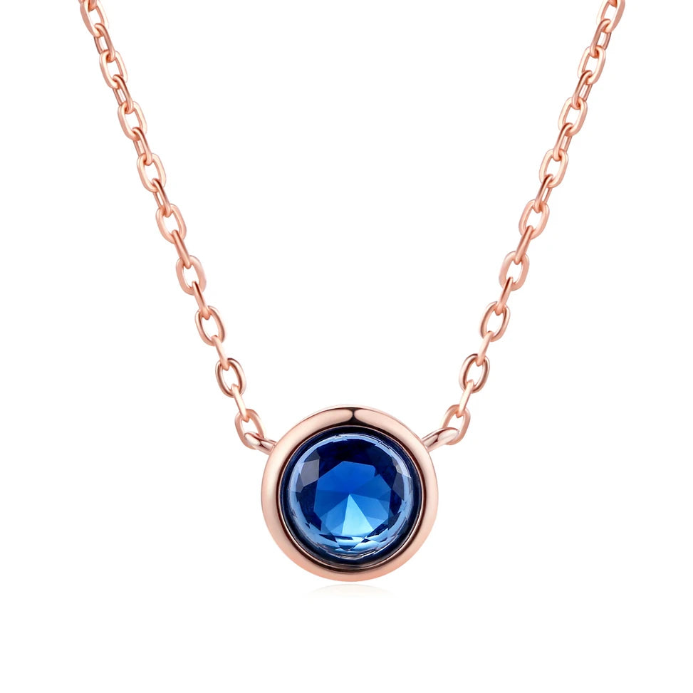 Collier avec pendentif rond en zircon cubique, couleur or