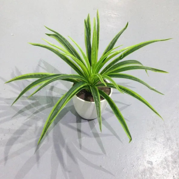 Plantes artificielles en plastique, branche de Chlorophytum, fausses plantes décoratives pour la maison, décoration de table intérieure en Pot, sans Pot