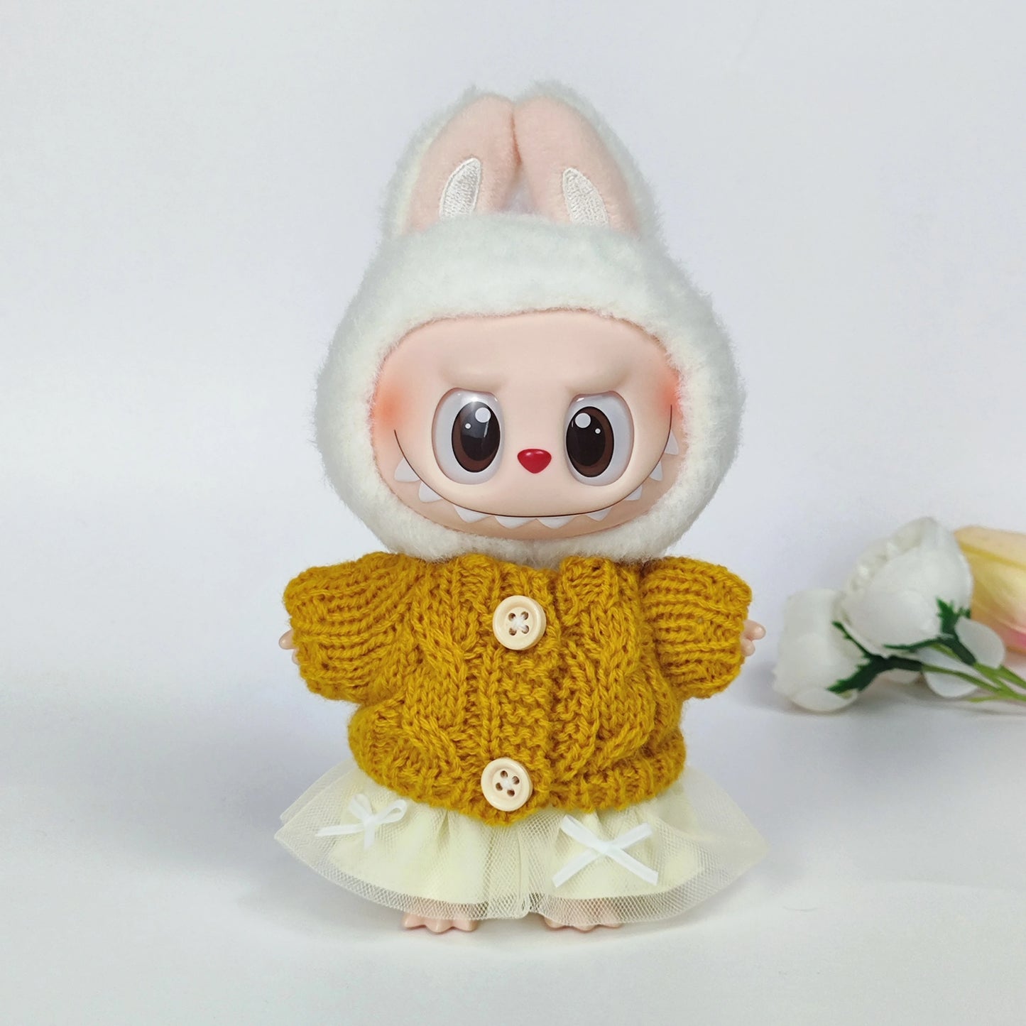 Série Labubu 3.0 Big in Energy – Ensemble pull et chapeau à bride Labubu Bear – Combinant la mode et la jolie – Tenue Labubu