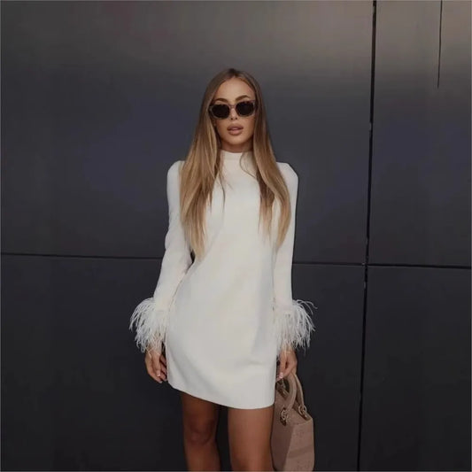 Robe courte moulante à manches longues pour femme