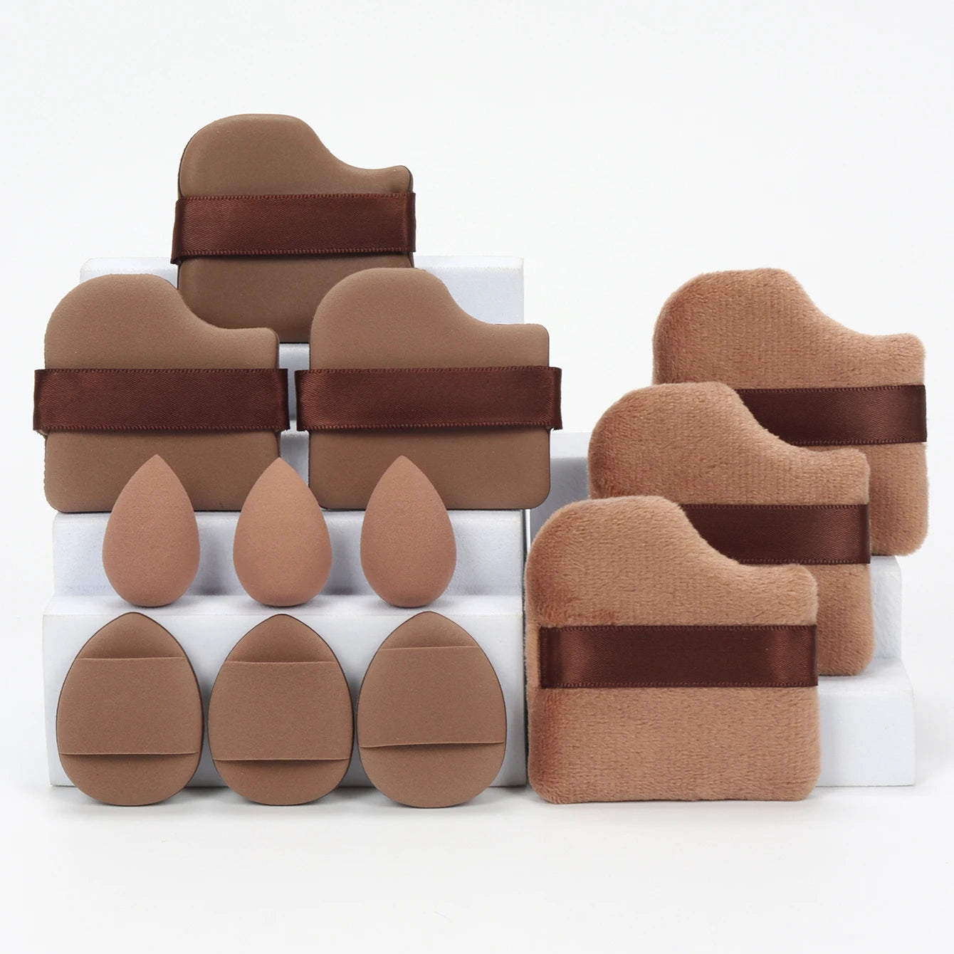 Ensemble d'éponges de maquillage polyvalentes, faites de 3 bouffées de poudre adt, 3 mini bouffées de coussin d'air, 3 œufs de beauté et 3 mini beauté, 12 pièces