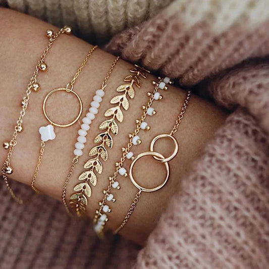Ensemble de bracelets empilables tendance 6 pièces avec motif géométrique réglable et pompon – Parfait pour les occasions quotidiennes et spéciales.
