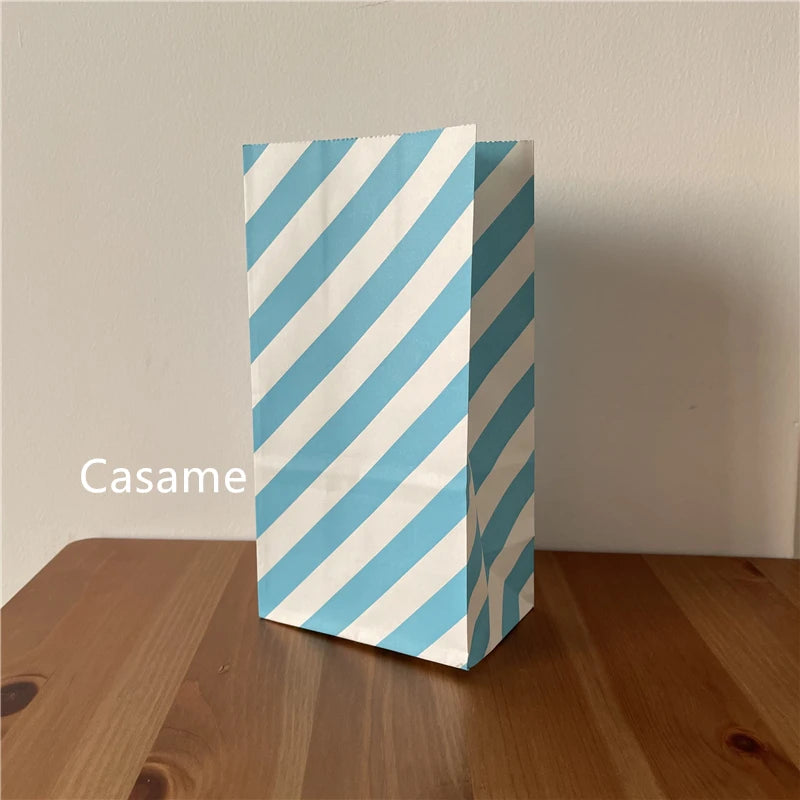 Mini sacs en papier multicolores à pois colorés, 18 x 9 x 6 cm, emballage cadeau ouvert