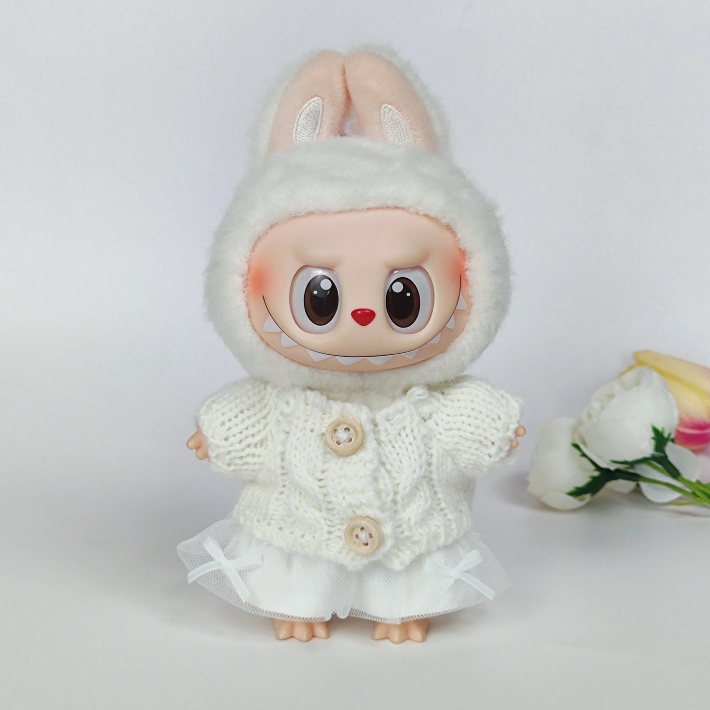 Série Labubu 3.0 Big in Energy – Ensemble pull et chapeau à bride Labubu Bear – Combinant la mode et la jolie – Tenue Labubu