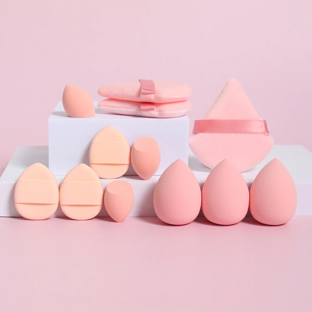 Ensemble d'éponges de maquillage polyvalentes, faites de 3 bouffées de poudre adt, 3 mini bouffées de coussin d'air, 3 œufs de beauté et 3 mini beauté, 12 pièces